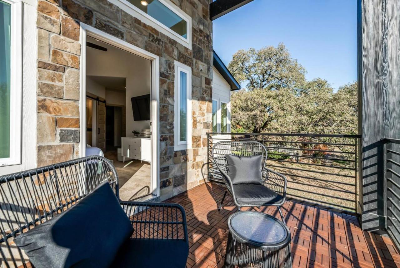 Stylish Townhome Near At&T Stadium, Globe Life, Six Flags & More Arlington Esterno foto
