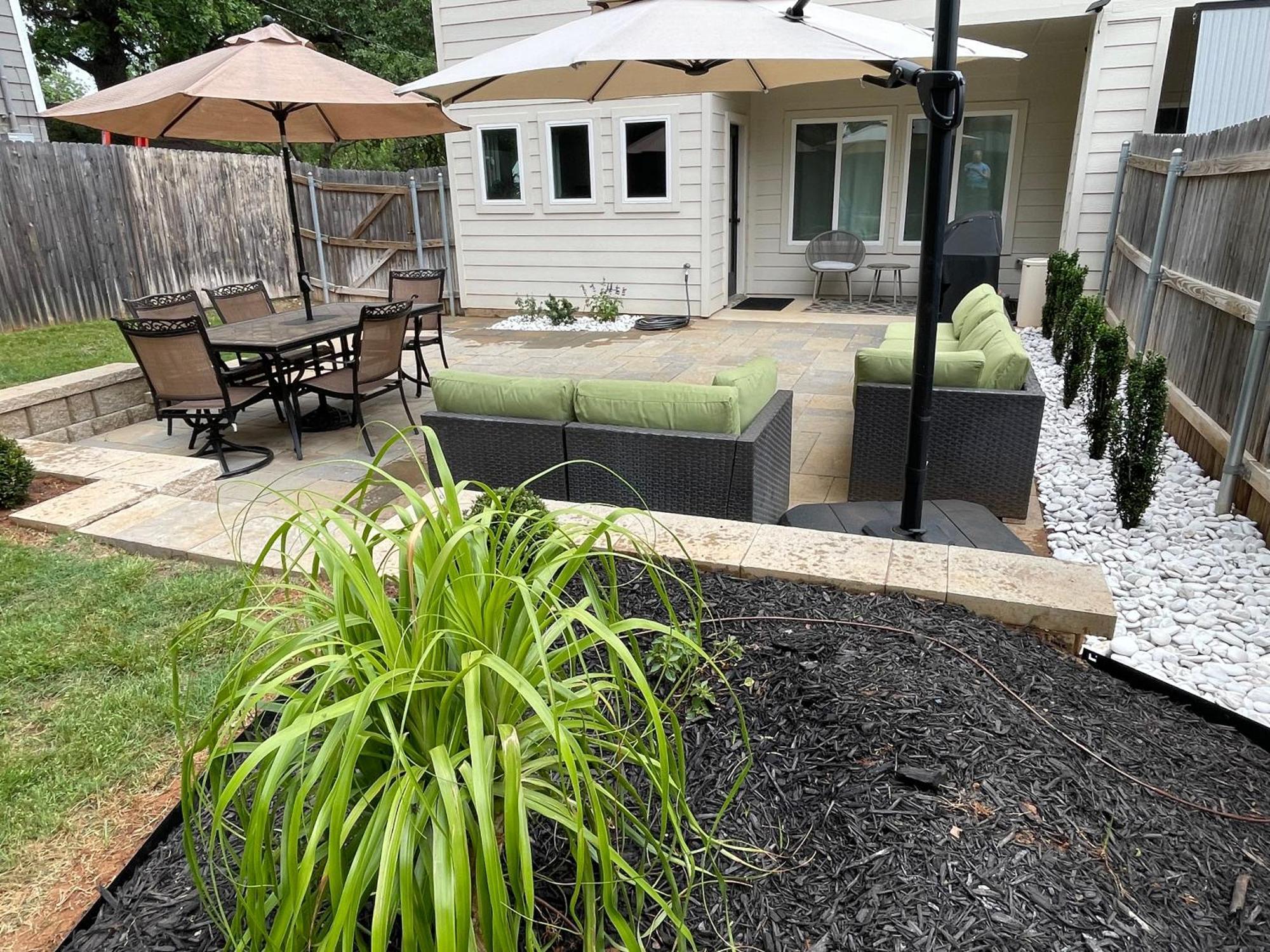 Stylish Townhome Near At&T Stadium, Globe Life, Six Flags & More Arlington Esterno foto
